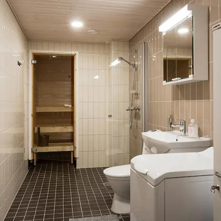 アパート Spacious For 5 With Sauna