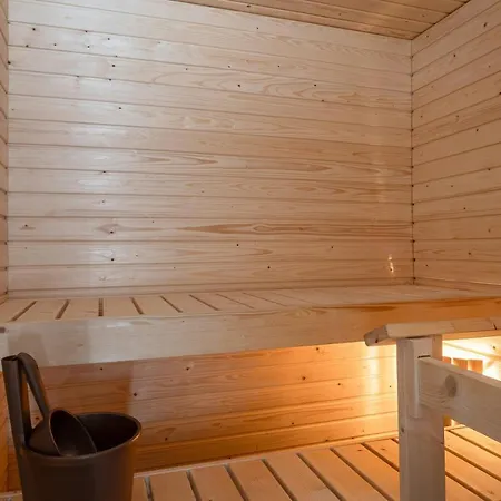 アパート Spacious For 5 With Sauna *